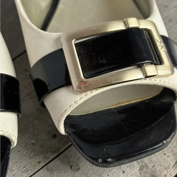 Anne Klein Sport Cream/Black Slingback Peep-Toe Low Heel Pumps - Picture 8 of 9